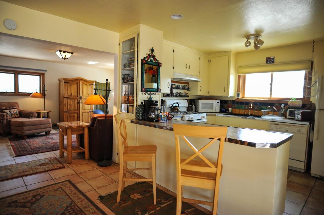 Heart And Wings Retreat Center Apartment Silver City Exterior photo