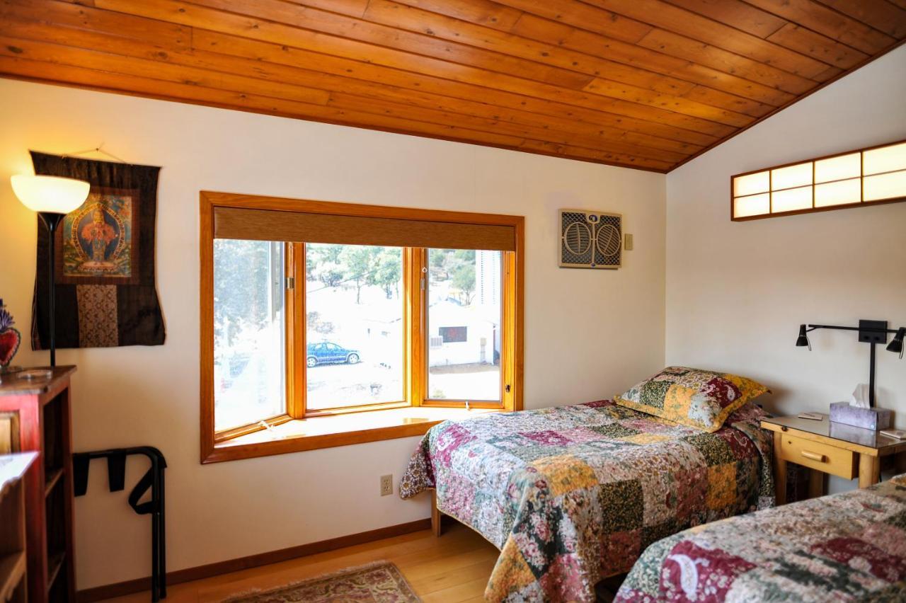 Heart And Wings Retreat Center Apartment Silver City Exterior photo