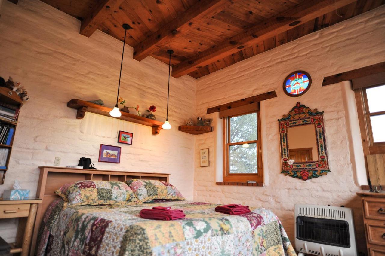 Heart And Wings Retreat Center Apartment Silver City Exterior photo