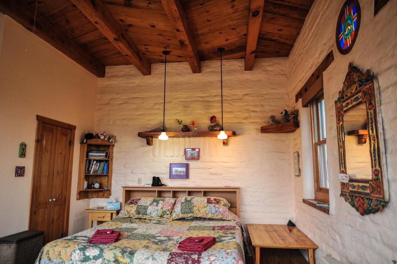 Heart And Wings Retreat Center Apartment Silver City Exterior photo