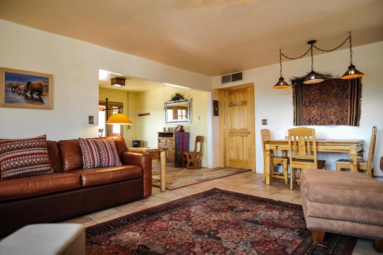 Heart And Wings Retreat Center Apartment Silver City Exterior photo