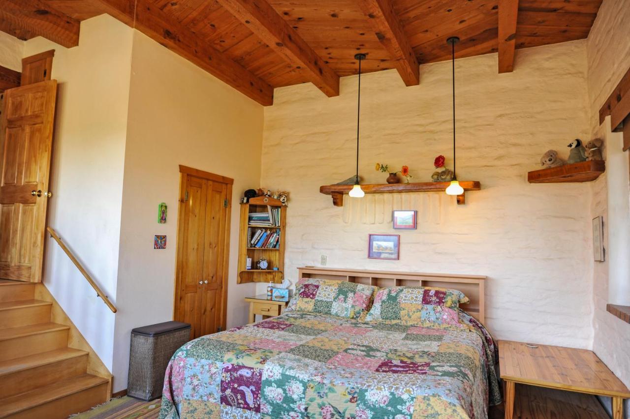 Heart And Wings Retreat Center Apartment Silver City Exterior photo