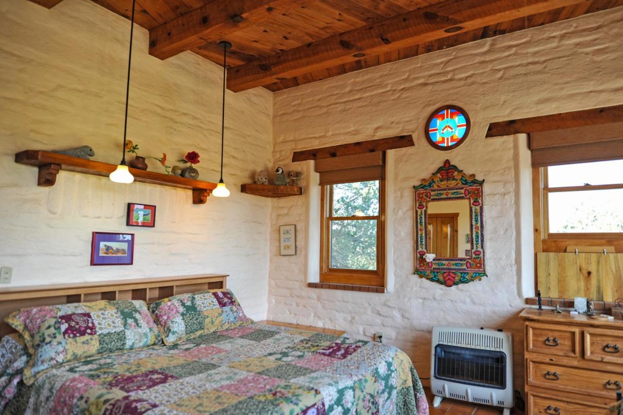 Heart And Wings Retreat Center Apartment Silver City Exterior photo